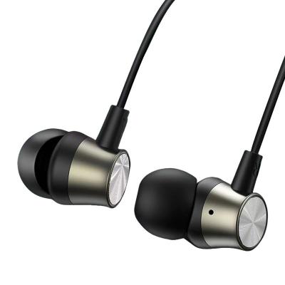 1.2m 3.5mm Jack Plug In-Ear Metal Stereo Music Wired Earphone With Call Function Controller Audio and Mic Earphone